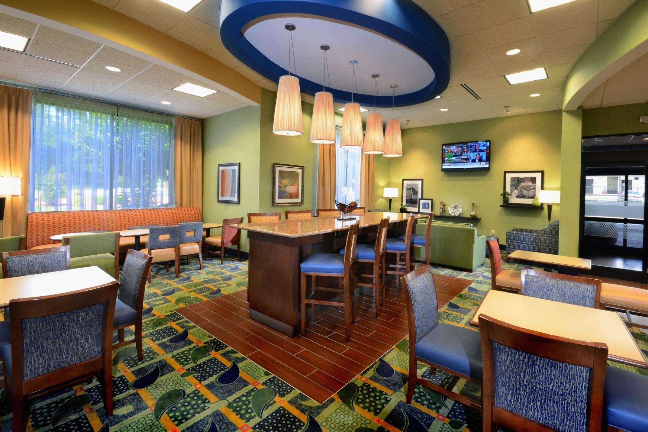 Hampton Inn Roxboro Ngoại thất bức ảnh