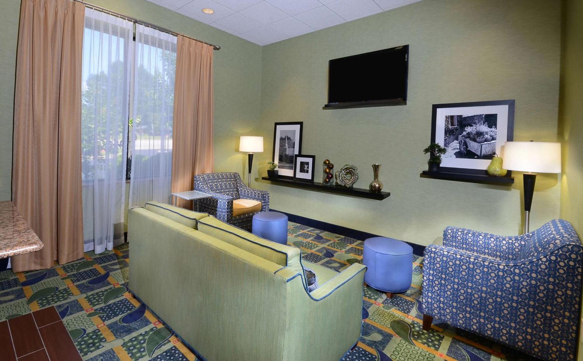 Hampton Inn Roxboro Ngoại thất bức ảnh