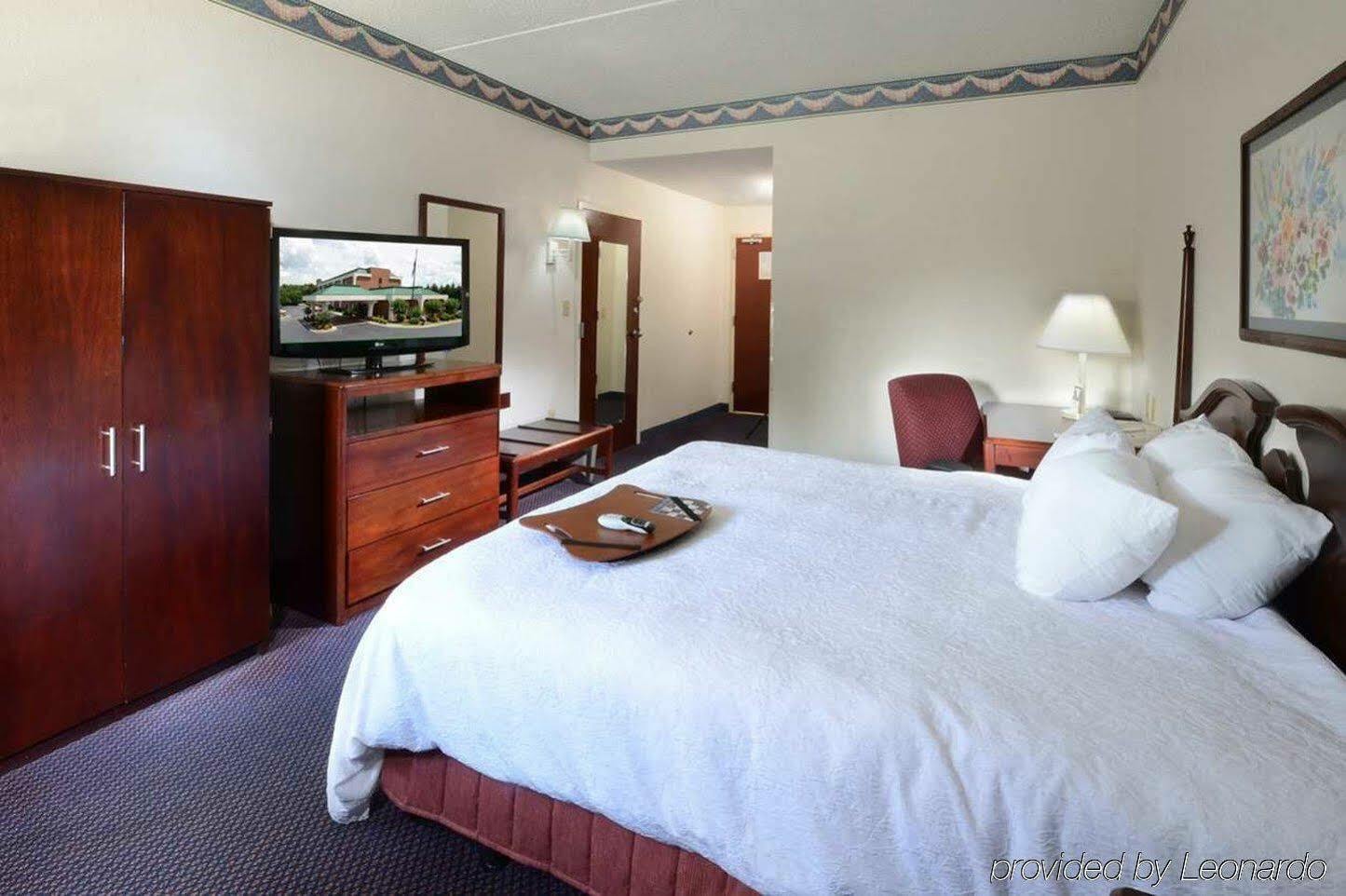 Hampton Inn Roxboro Ngoại thất bức ảnh